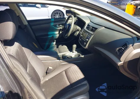 2018 Nissan Altima 2.5 S из США, поврежденный, VIN 1N4AL3AP4JC104182